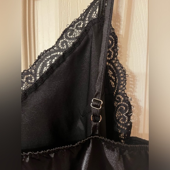 Women’s Forever 21 Black Silk Slip Dress with Lace - Picture 4 of 5